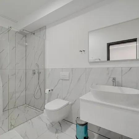 Nico Apartman